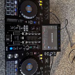 Pioneer DJ XDJ-RX3 All-In-One DJ Controller System Touch Screen