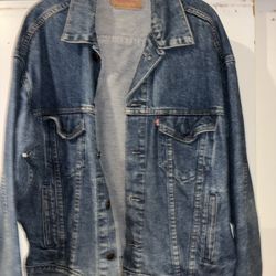 Medium Denim Vintage Levi’s Jacket Made In The USA 
