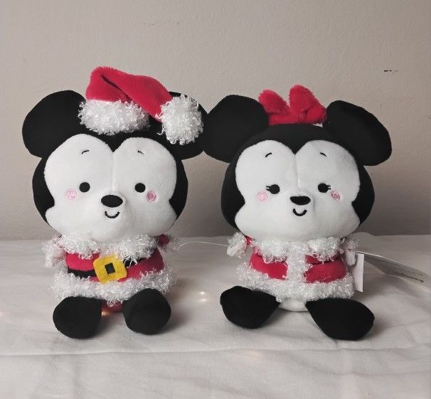 Mickey and Minnie Hallmark Plush Holiday Better Together