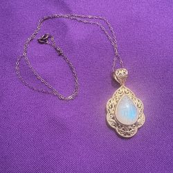 Gold Sterling Silver Moonstone Pendant Necklace 