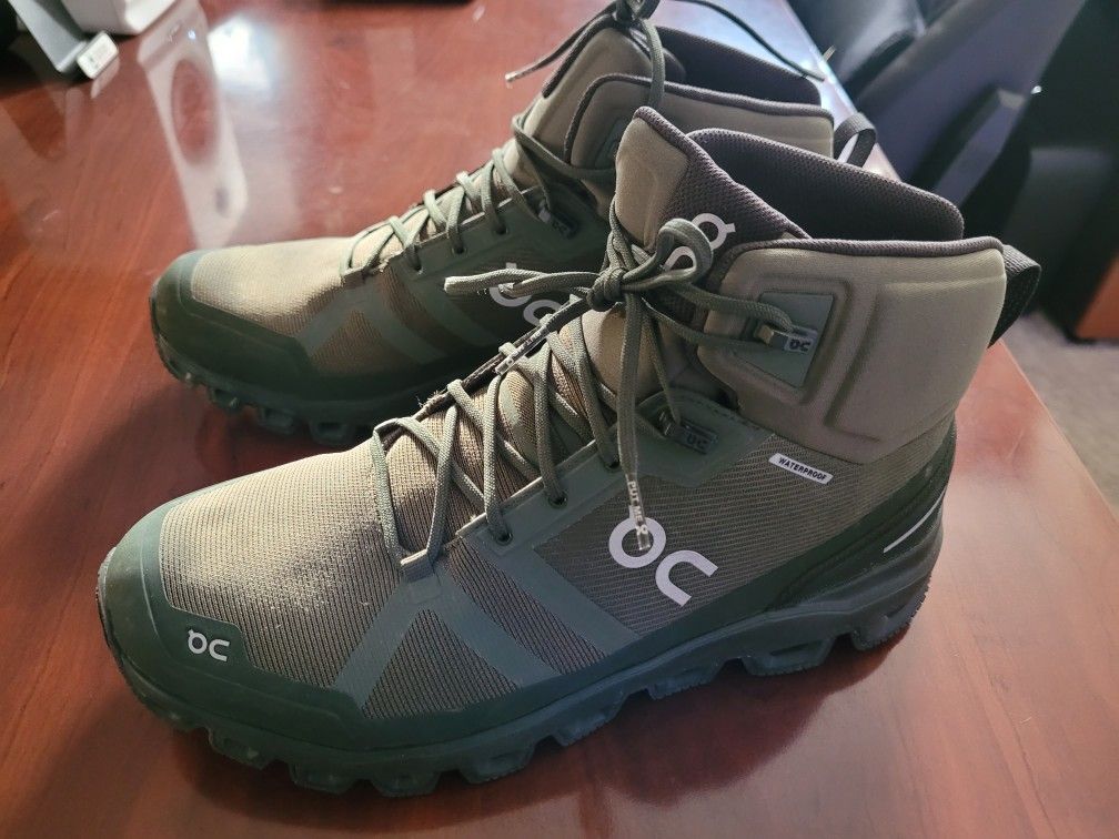 On Cloudrock Men's Shoes. New!