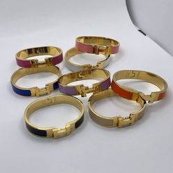 ClicH Bracelet $30