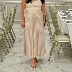 Gold/ Champagne Dress In Mint Condition Size Medium 