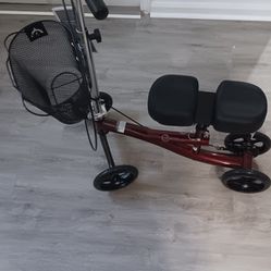 Roscoe Foldable Adjustable Knee Scooter 