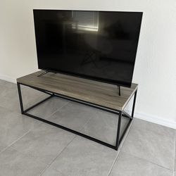 Coffee Table / TV Stand 