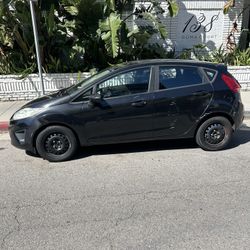 2011 Ford Fiesta