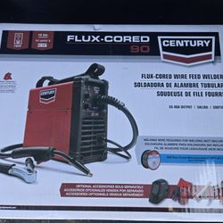 Century FC90 Flux Core Welder – BRAND NEW / NUEVA