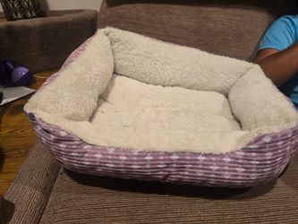Pet bed