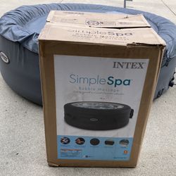 Hot Tub Intex Inflatable with Seats & Cup Holder