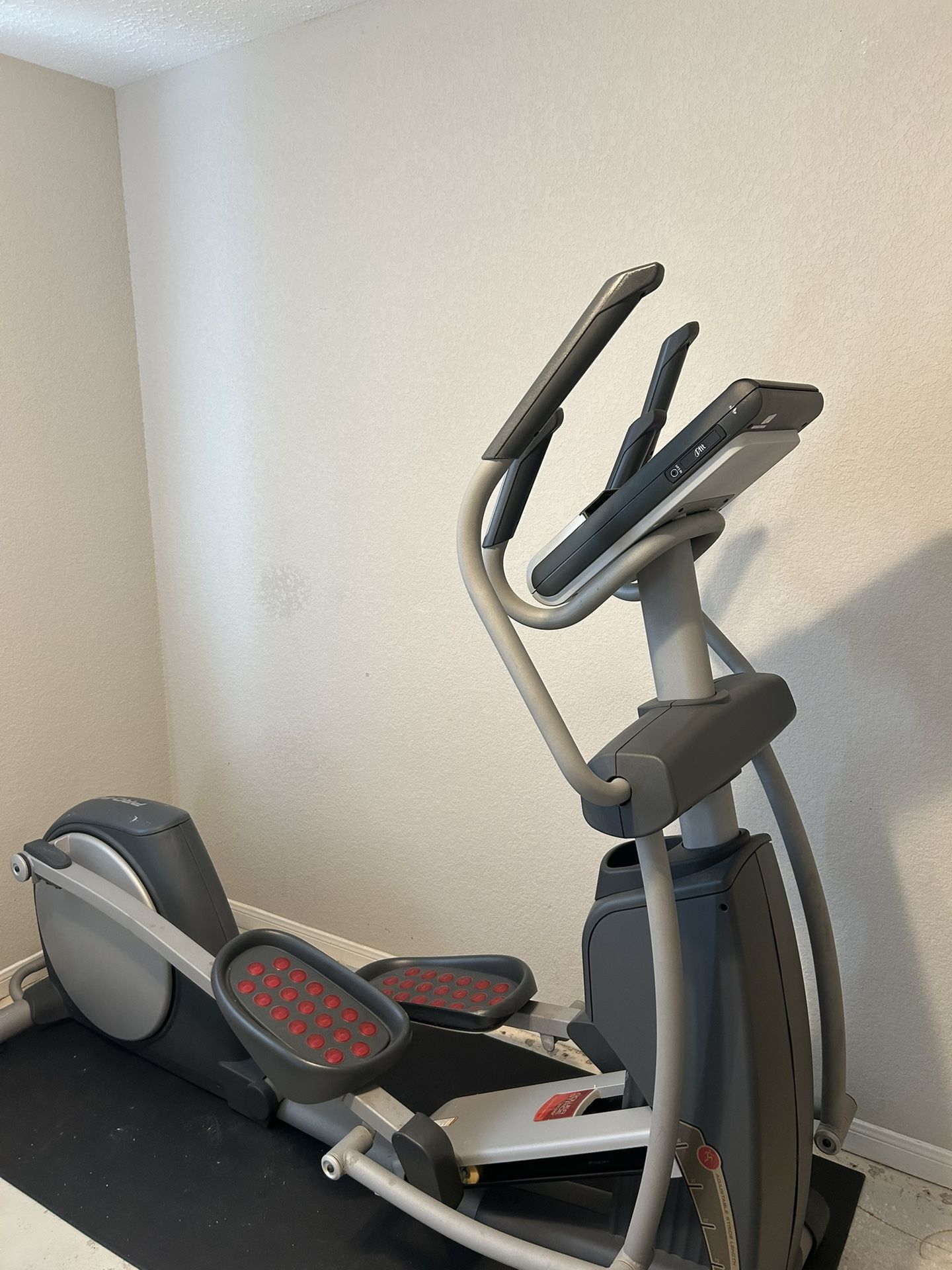 Elliptical Pro-Form  990 CSE Adjustable Stride