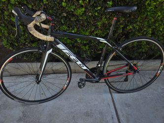 Felt road bike.