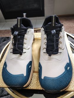 Mens hobibear sneakers