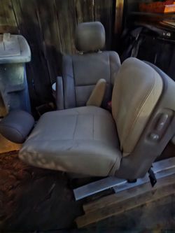 2005 Toyota Sequoia