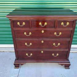 Vintage Stickley Furniture "Georgian Style" Mahogany Chest - WOW! - $1,250