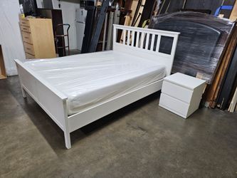 White Wood Bed Frame with Nightstand and mattress