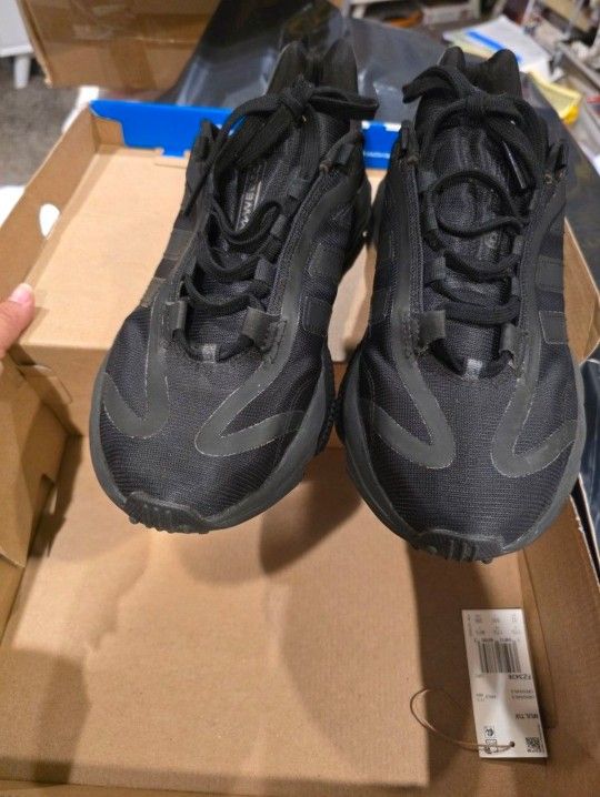 Adidas Mens Size 12