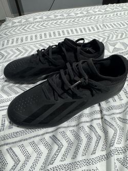 Soccer cleats