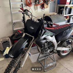 2002 Honda CRF450R – $2,250 (or trade)