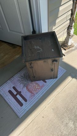Primitive Coffee Pot Hider