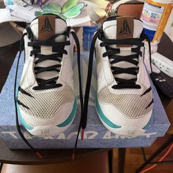 Nike Ja 1 Scratch Shoes Size 8.5