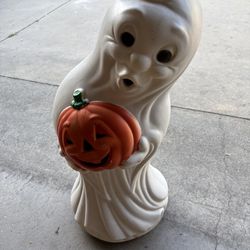 Bintage ghost blow mold