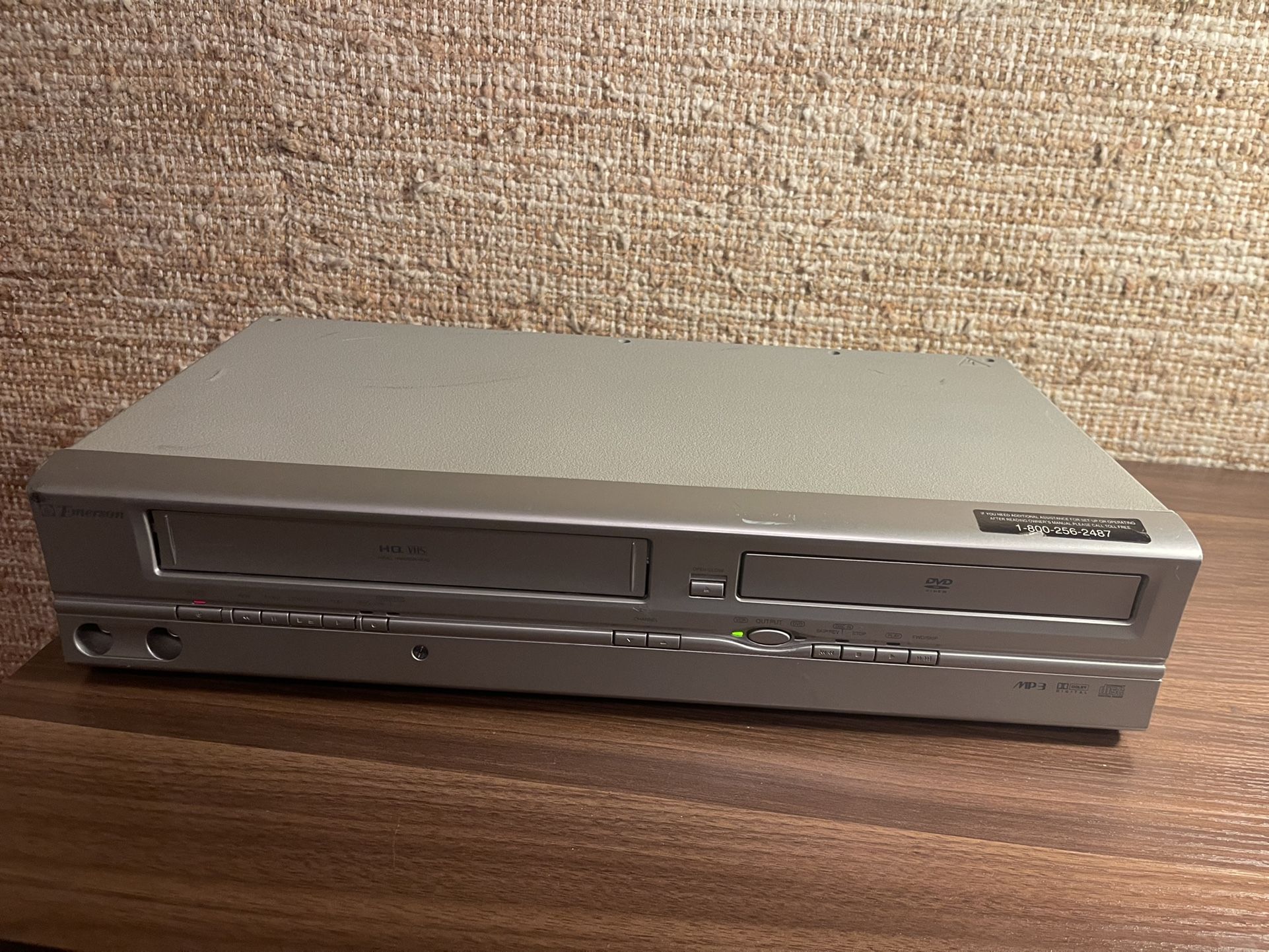 Emerson EWD2004 DVD Player 4-head VCR Combo No Remote Tested Works!