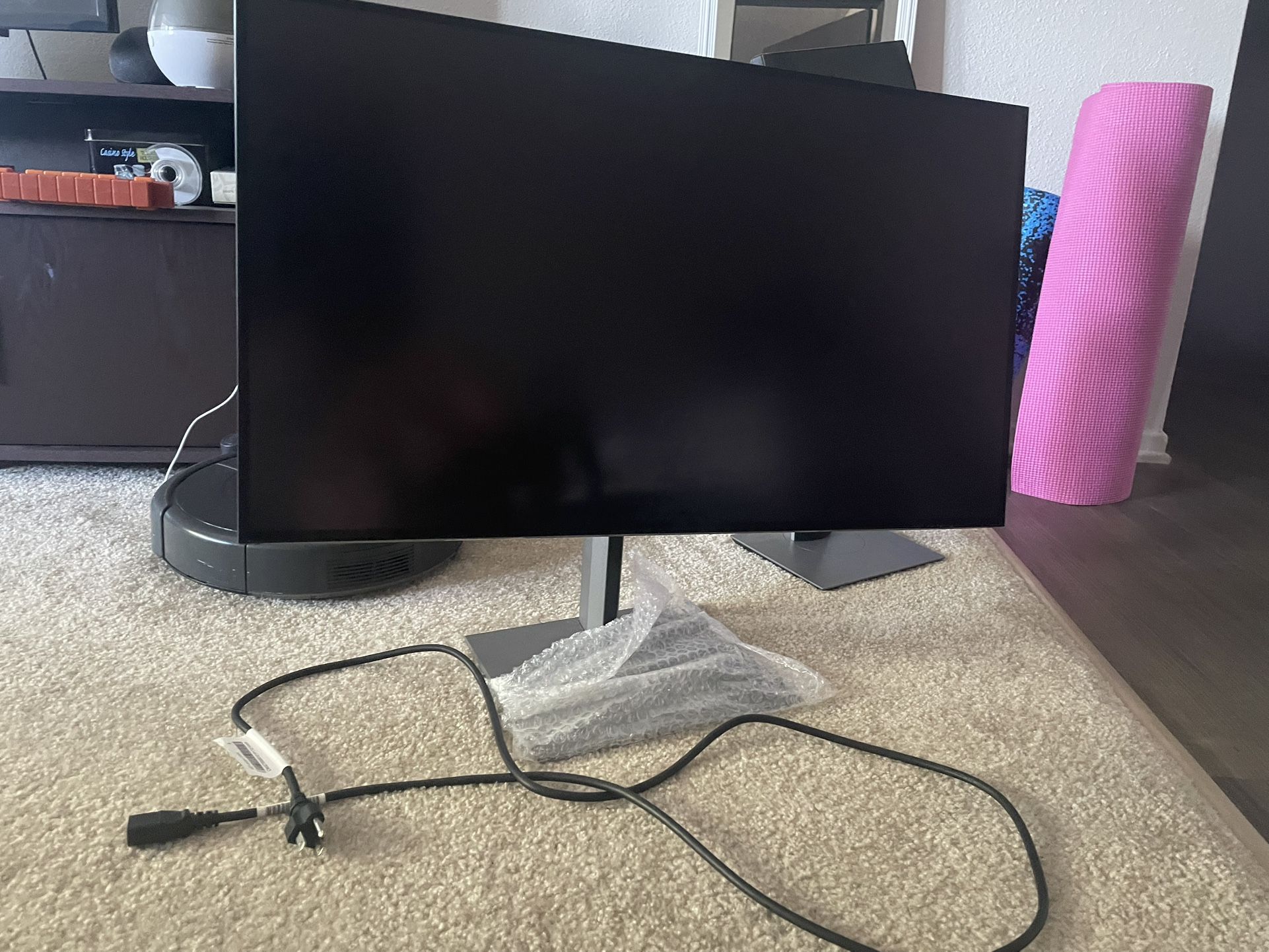 27 Inch HP Monitor