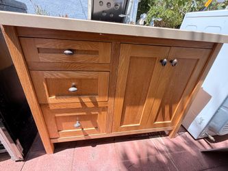 Solid Oak Bathroom Vanity with Quartz Top & Faucet