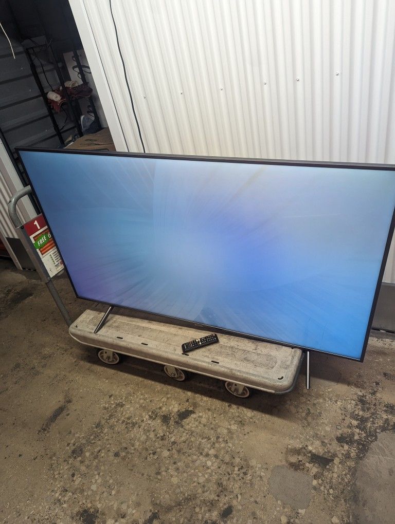 Samsung 65" Smart 4k TV With Remote