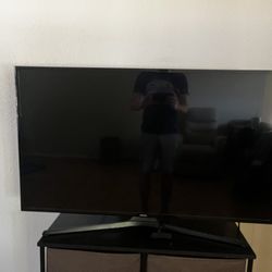 Samsung 40” TV