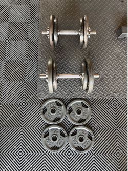 Adjustable Dumbbells - 70LB's of Weights