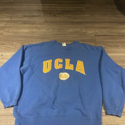 ucla crewneck