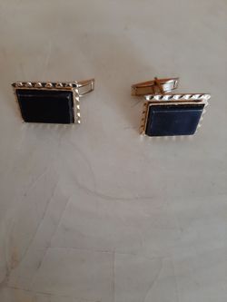 Mens vintage onyx cuff links.