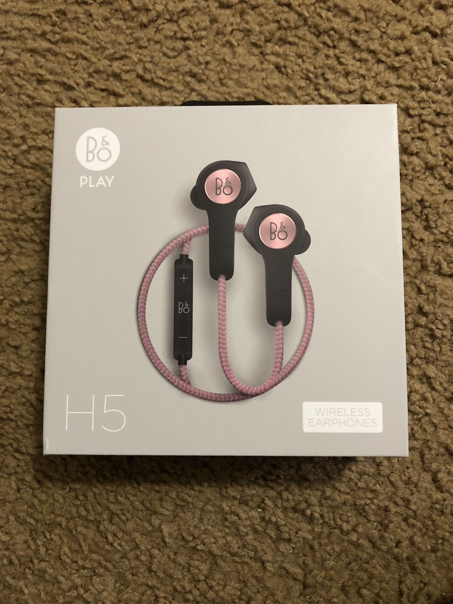 Bang & Olufsen, Beoplay H5 wireless earbuds