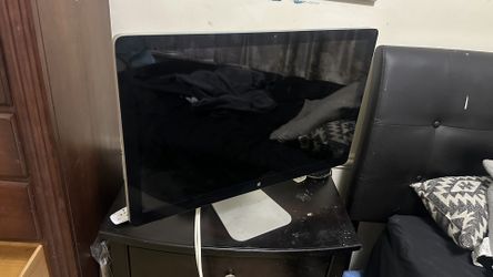 27” Apple Thunderbolt Display