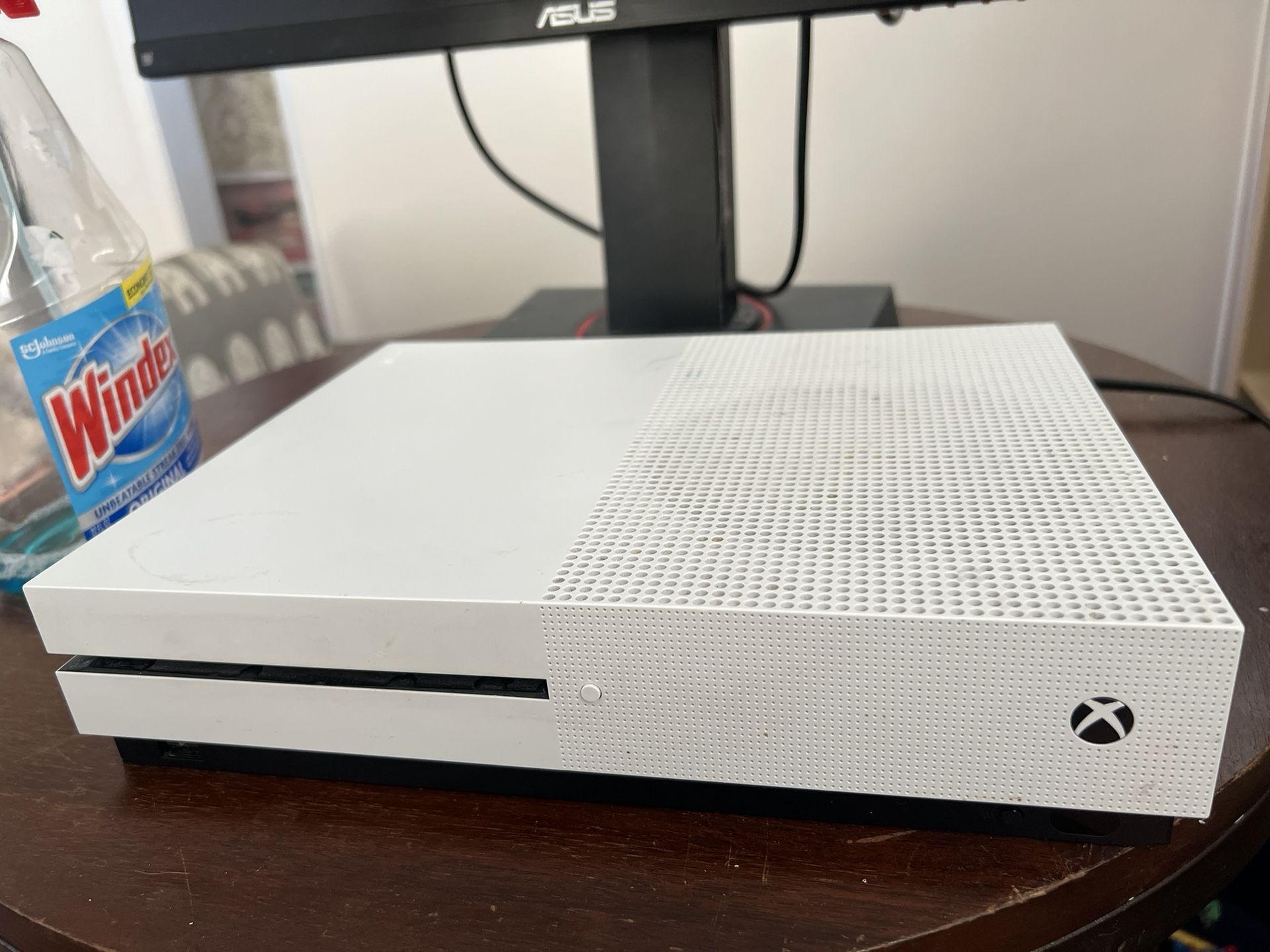 Xbox One S 1TB