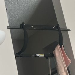 Pull Up Bar 