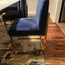 4 Dining Room/ Accent Chairs 