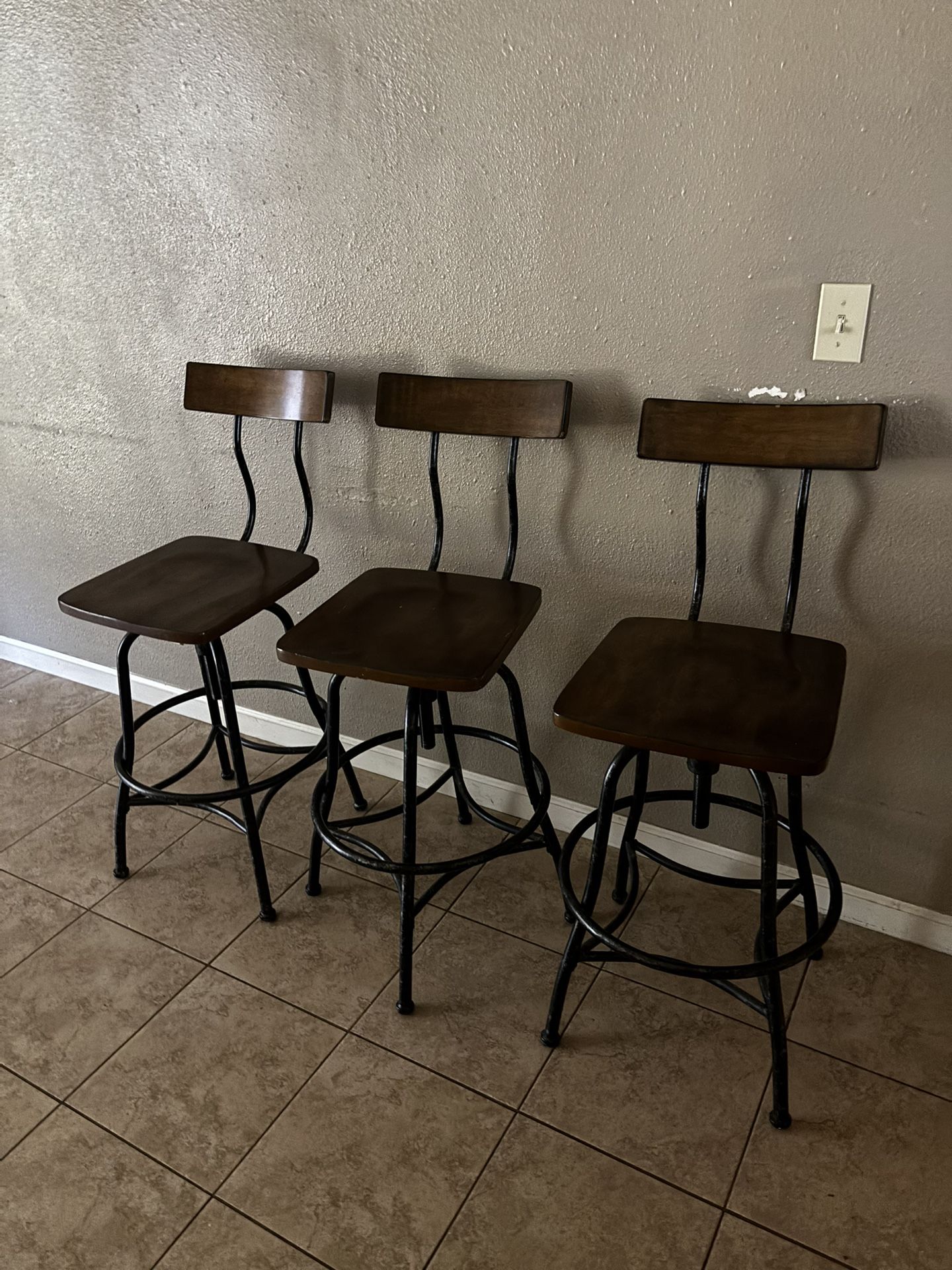 Barstool Chairs