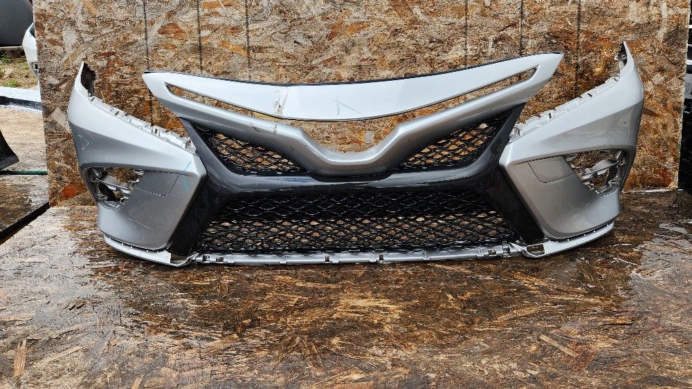 2018-2019 TOYOTA CAMRY SE/XSE/Hybrid SE w Sensors Front Bumper Cover