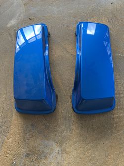 Harley Davison saddle bag lids