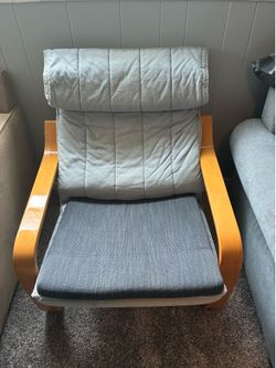 IKEA Poäng Chair - Gray Cushion / Wood Frame - Great Condition