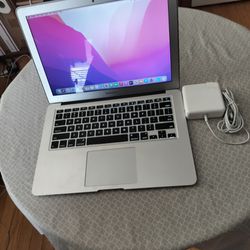 #1 Apple MacBook Air A1466 Works Great 