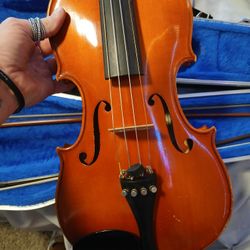 A.R. Seidel Size 4/4 Violin with Case/bow