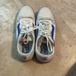 Van’s Ultimate Waffle Shoes (size 9.5 Men’s)