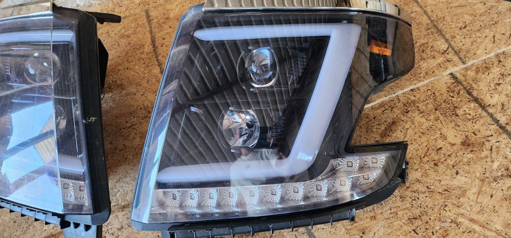 Aftermarket Chevy Headlight Assembly 