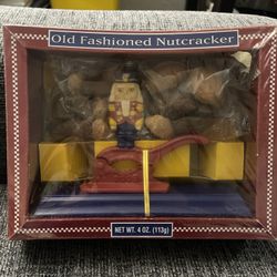 Old Fashioned Metal Nutcracker 3551 Houston Harvest Gift Products NEW#26 