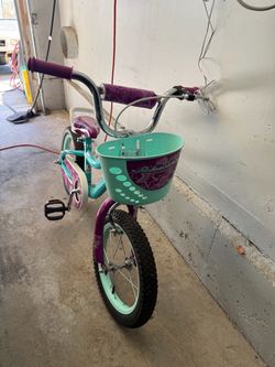 Kids bike