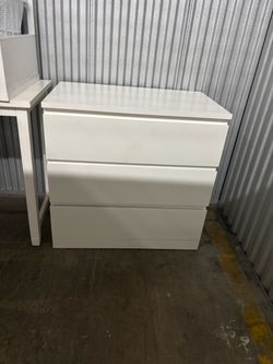 IKEA MALM 3-drawer chest