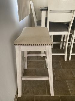 Chair / Stool 